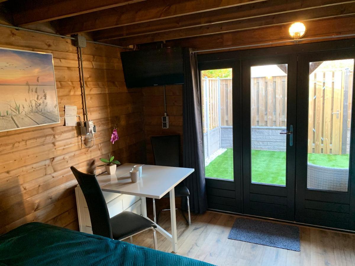 Chalet - B&B De Koog Uitgeest Luaran gambar